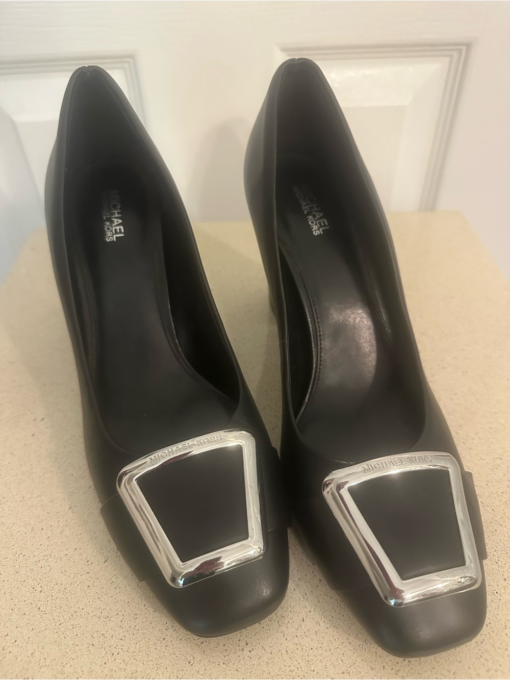 Michael Kors Black Leather Block Heel Pumps Size 9